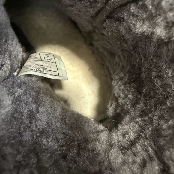 Ugg Kristin short wedge short boots gray size 9 - Picture 3 of 11